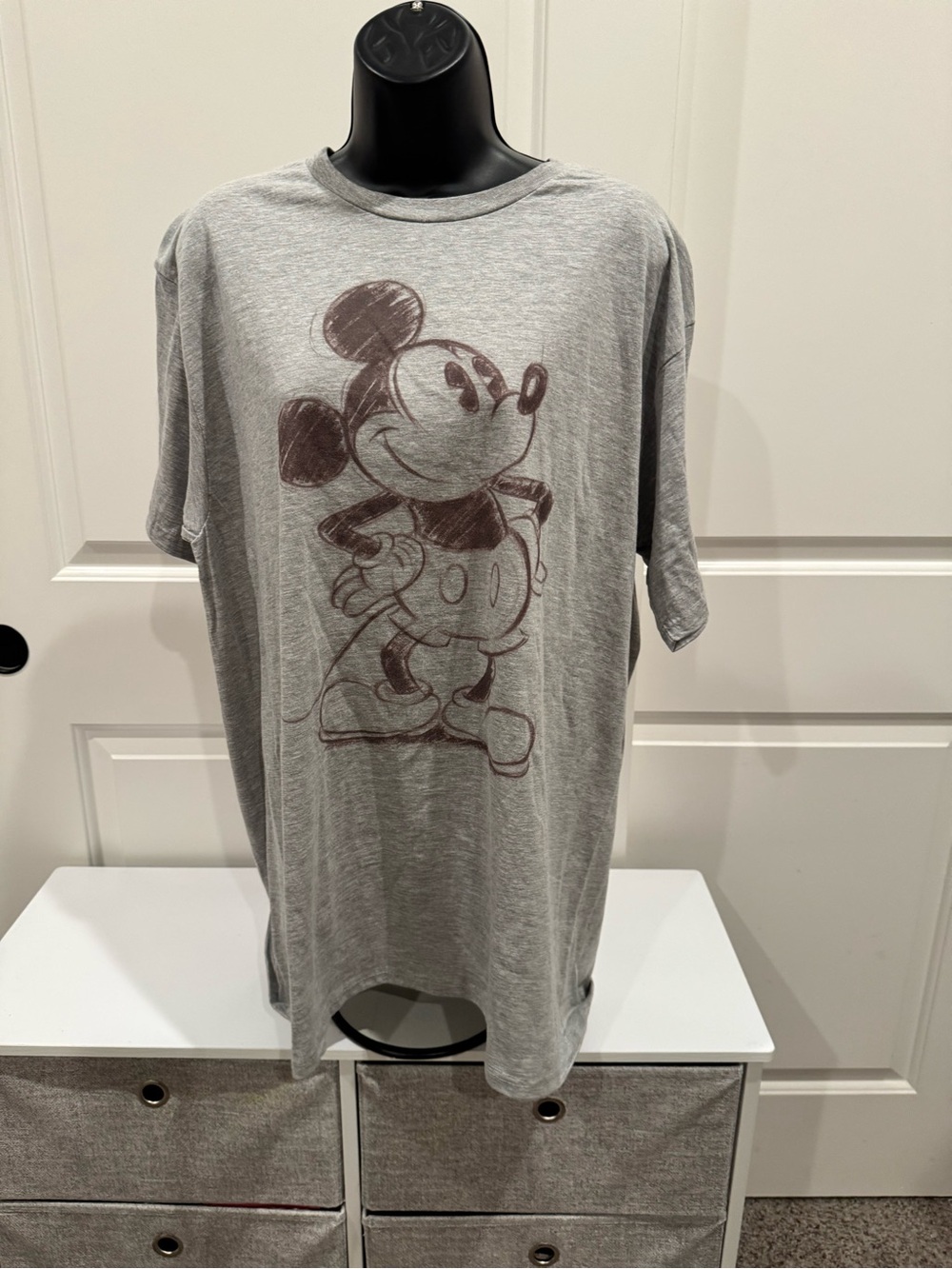 Disney Mickey Mouse Gray Short Sleeve Tee